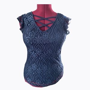 💢5/$20No Boundaries Women’s M Casual Shirt